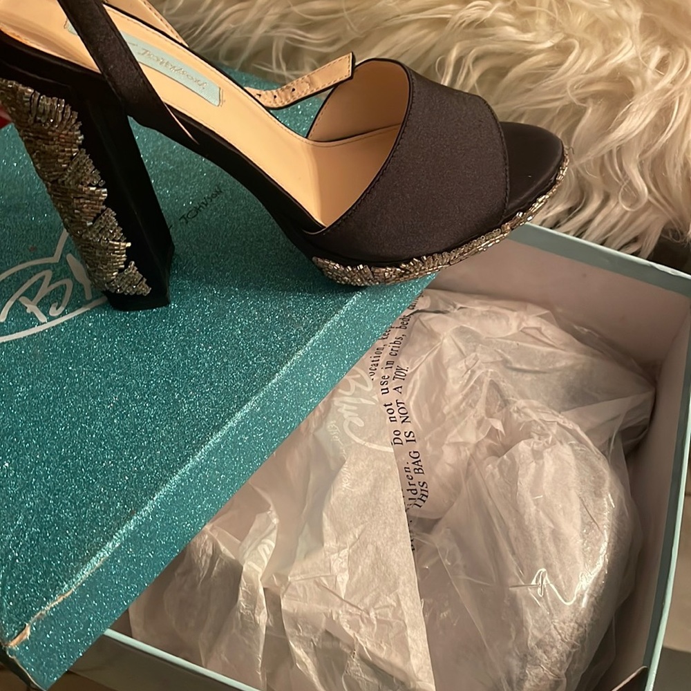 BETSEY JOHNSON Never used , never ! New with box and package